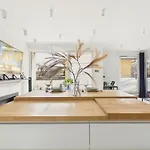 Wola Park Spacious With Balcony & Parking By Solarento Lägenhet *