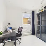 Wola Park Spacious With Balcony & Parking By Solarento
